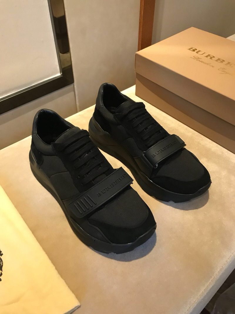 B 버** 오버솔 남여 스니커즈