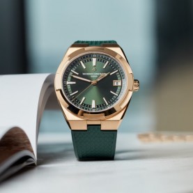 [바쉐론 콘스탄틴]  OVERSEAS 41MM 오토매틱