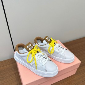 미우미우 MIUMIU 여성 스니커즈