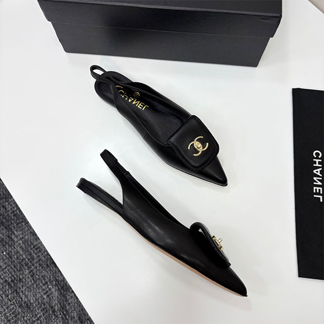 샤넬 CHANEL 여성 슬링백