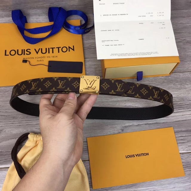 루이비통 LOUIS VUITTON 여성벨트