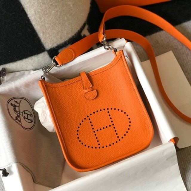 [HERMES-에르메스] 에블린 미니 백