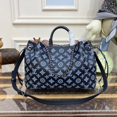 [LOUIS VUITTON-루이비통] 벨라 토트 마히나