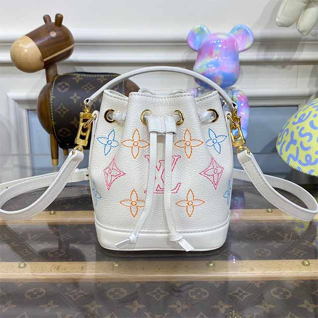 [LOUIS VUITTON-루이비통] 나노 노에
