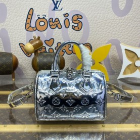 [LOUIS VUITTON-루이비통] 스피디 반둘리에 20