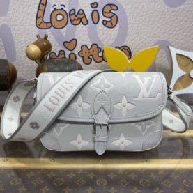 [LOUIS VUITTON-루이비통] 다이앤