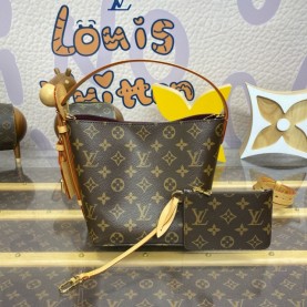 [LOUIS VUITTON-루이비통] 올인 BB 클러치