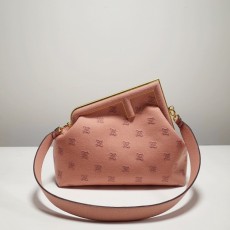 [FENDI-펜디] 퍼스트 숄더백 미듐