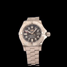[BREITLING-브라이틀링]AvengerII-어벤져 II 씨울프   45 mm  두께18.3 mm   A1733110