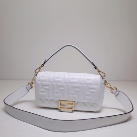 [FENDI-펜디] 바게트백 미듐