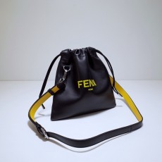 [FENDI-펜디] 파우치 로고 스몰 백
