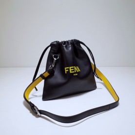 [FENDI-펜디] 파우치 로고 스몰 백