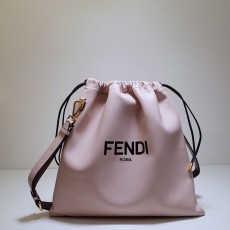 [FENDI-펜디] 파우치 로고 미듐 백