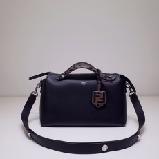[FENDI-펜디] 바이 더 웨이 미듐