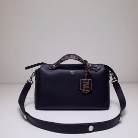 [FENDI-펜디] 바이 더 웨이 미듐