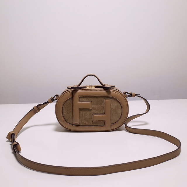 [FENDI-펜디] 미니 카메라 케이스
