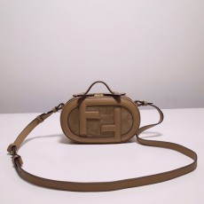[FENDI-펜디] 미니 카메라 케이스