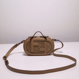 [FENDI-펜디] 미니 카메라 케이스