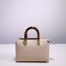[FENDI-펜디] 바이 더 웨이 미니
