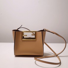 [FENDI-펜디] 웨이 숄더백 스몰