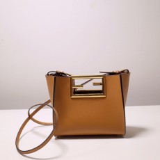 [FENDI-펜디] 웨이 숄더백 스몰