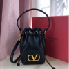 [VALENTINO-발렌티노] 양가죽 미니 버킷백
