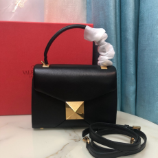 [VALENTINO-발렌티노] 원 스터드 탑핸들백