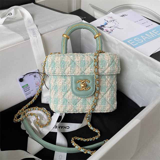 [CHANEL-샤넬] 트위드 메탈 크로스백