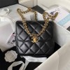 [CHANEL-샤넬] CC 체인 멜로디 백팩