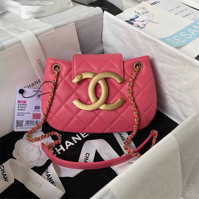 [CHANEL-샤넬] 24C CC로고 스몰 메신저 백