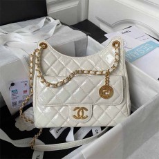 [CHANEL-샤넬] 호보 미듐 핸드백