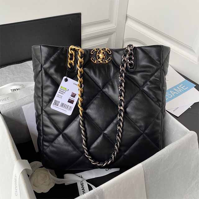 [CHANEL-샤넬] 19 쇼핑백
