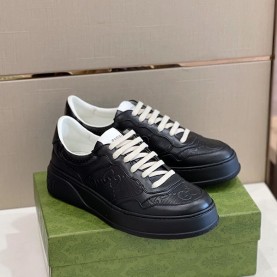 구찌 GUCCI 남여공용 스니커즈