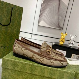 구찌 GUCCI 여성 로퍼