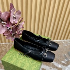 구찌 GUCCI 여성 플랫