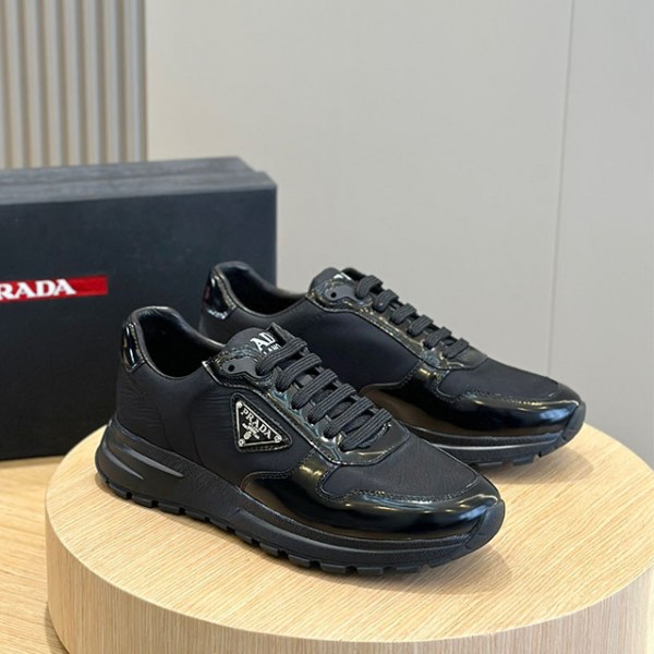 프라다 PRADA 남성 스니커즈