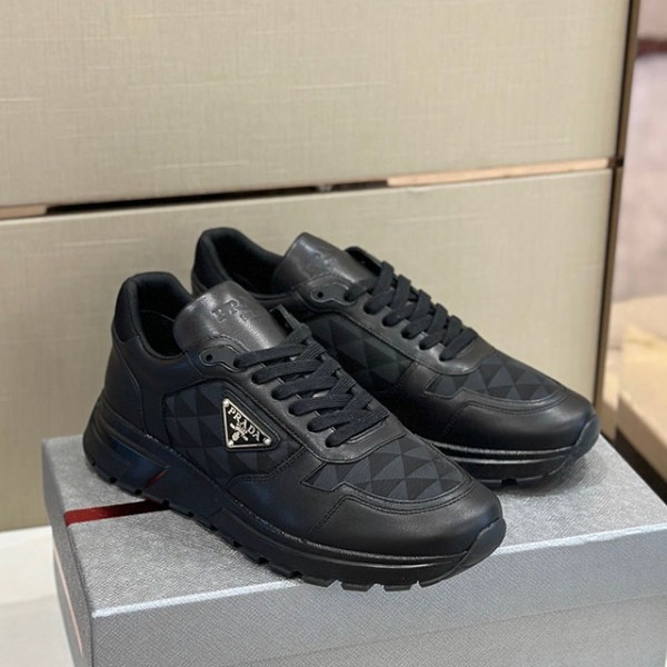 프라다 PRADA 남성 스니커즈