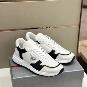 프라다 PRADA 남성 스니커즈