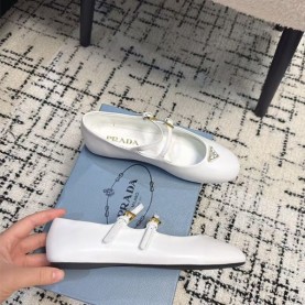 프라다 PRADA 여성 발레리나 플랫