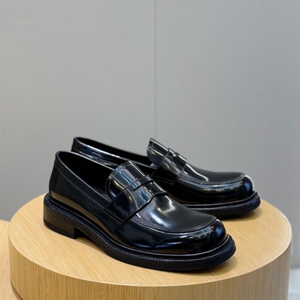 프라다 PRADA 남성 로퍼