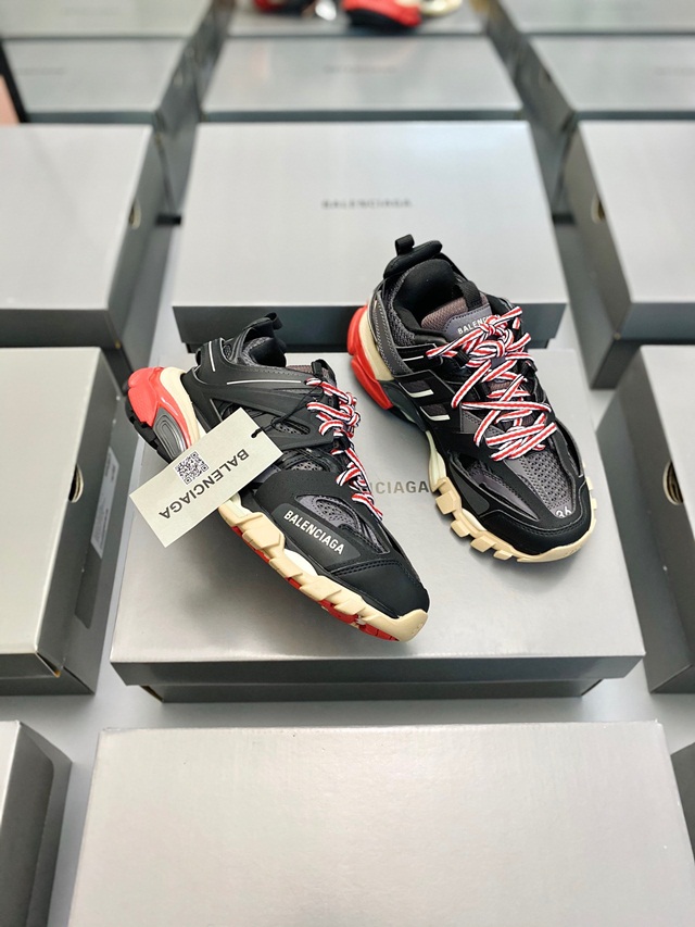 발렌시아가 Balenciaga 남여공용 트랙슈즈