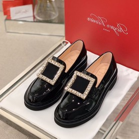 로저비비에 ROGER VIVIER 여성 로퍼