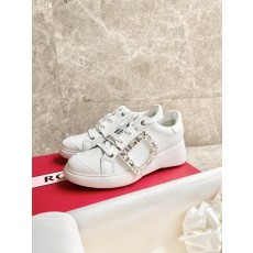 로저비비에 ROGER VIVIER 여성 스니커즈