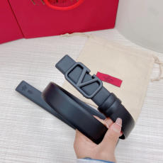 [VALENTINO-발렌티노] 브이로그 유광 송아지 가죽 벨트