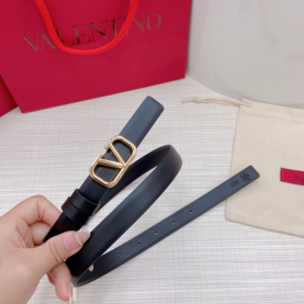 [VALENTINO-발렌티노] 브이로고 시그니처 유광 송아지 가죽 벨트