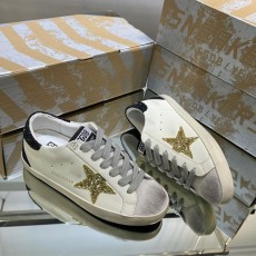 골든구스 GOLDEN GOOSE 남여공용 슈퍼스타 스니커즈