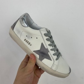 골든구스 GOLDEN GOOSE 남여공용 슈퍼스타 스니커즈