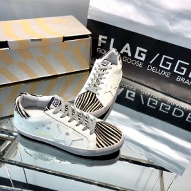 골든구스 GOLDEN GOOSE 남여공용 스니커즈