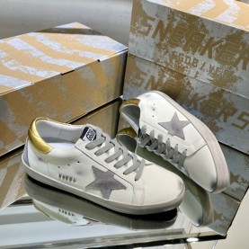 골든구스 GOLDEN GOOSE 남여공용 슈퍼스타 스니커즈