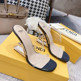 펜디 FENDI 여성 웨지힐 샌들